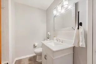 16W661 White Pine Rd, Bensenville, IL 60106 - Photo 22