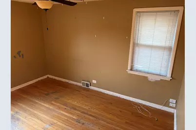 2213 Elm Street, River Grove, IL 60171 - Photo 4