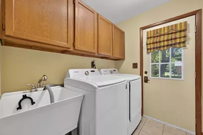 12241 Squirrel Tree Lane, Belvidere, IL 61008 - Photo 16