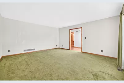 12241 Squirrel Tree Lane, Belvidere, IL 61008 - Photo 6