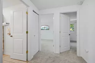 1624 W Weathersfield Way, Schaumburg, IL 60193 - Photo 12