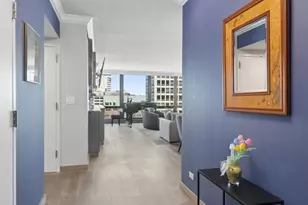 100 E Bellevue Pl, Chicago, IL 60611 - Photo 2