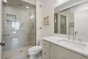 100 E Bellevue Pl, Chicago, IL 60611 - Photo 20