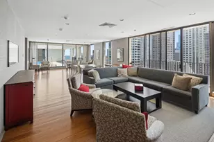 100 E Bellevue Pl, Chicago, IL 60611 - Photo 24