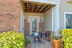 122 Bertram Dr, Yorkville, IL 60560 - Photo 16