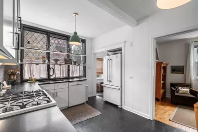 4454 N Kostner Avenue, Chicago, IL 60630 - Photo 10