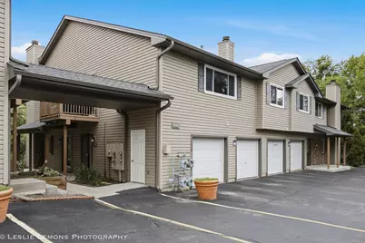 446 Valley Drive #201, Naperville, IL 60563 - Photo 1