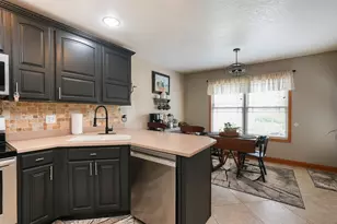 1385 N Westshore Blvd, Manteno, IL 60950 - Photo 8