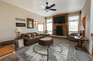 1385 N Westshore Blvd, Manteno, IL 60950 - Photo 2
