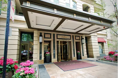 25 E Superior Street #3903, Chicago, IL 60611 - Photo 2