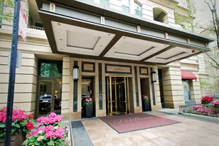 25 E Superior St, Chicago, IL 60611 - Photo 2