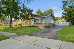 106 Well St, Park Forest, IL 60466 - Photo 24