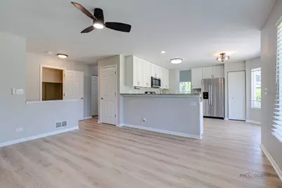 441 Barn Swallow Drive, Lindenhurst, IL 60046 - Photo 16
