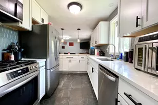480 W Bethel Dr, Bourbonnais, IL 60914 - Photo 8