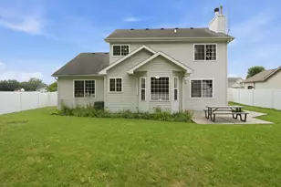 2555 Cobblestone Ct, Morris, IL 60450 - Photo 22