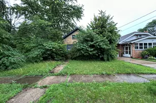 1825 Grant Ave, Rockford, IL 61103 - Photo 1