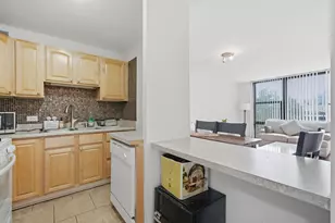 2605 S Indiana Ave, Chicago, IL 60616 - Photo 14
