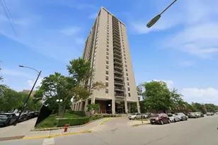 2605 S Indiana Ave, Chicago, IL 60616 - Photo 2