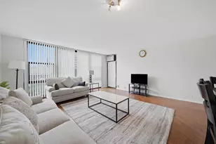2605 S Indiana Ave, Chicago, IL 60616 - Photo 8