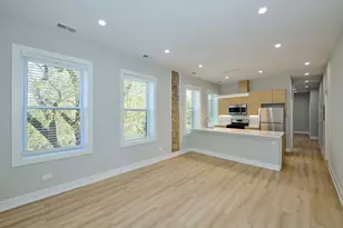 2868 W 21st Pl, Chicago, IL 60623 - Photo 6