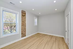 2868 W 21st Pl, Chicago, IL 60623 - Photo 18