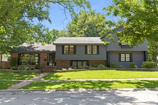 212 Tamarack Ave, Naperville, IL 60540 - Photo 1