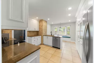 212 Tamarack Avenue, Naperville, IL 60540 - Photo 8
