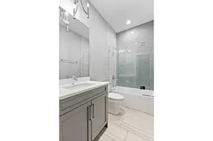 2712 W Montrose Ave, Chicago, IL 60618 - Photo 28