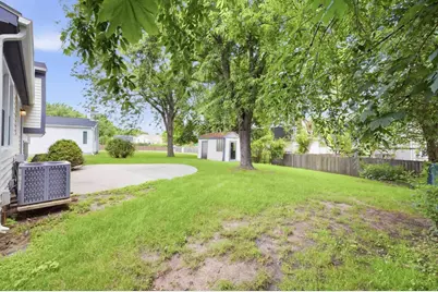 1115 Brandywyn Lane, Buffalo Grove, IL 60089 - Photo 32