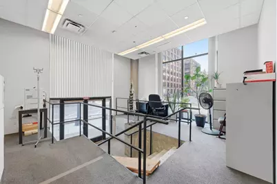 210 S Desplaines Street #SE, Chicago, IL 60661 - Photo 12