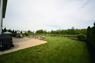 936 Wildwood Dr, Pingree Grove, IL 60140 - Photo 18