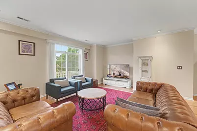 1379 Scarboro Road, Schaumburg, IL 60193 - Photo 4