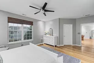 1379 Scarboro Rd, Schaumburg, IL 60193 - Photo 14