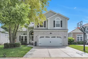 9035 Westminster Dr, Woodridge, IL 60517 - Photo 1