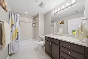 105 Lakeview Dr, Bloomingdale, IL 60108 - Photo 10