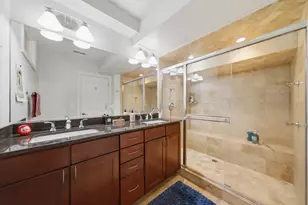 2013 W Crystal St, Chicago, IL 60622 - Photo 12