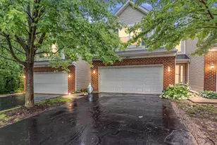 1011 N South Elgin Blvd, South Elgin, IL 60177 - Photo 1