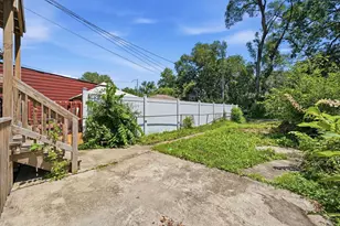 9631 S Jeffery Ave, Chicago, IL 60617 - Photo 14