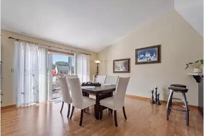 935 Revere Lane, Island Lake, IL 60042 - Photo 4