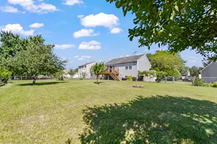 935 Revere Ln, Island Lake, IL 60042 - Photo 22