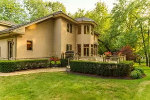 4709 Royal Melbourne Dr, Long Grove, IL 60047 - Photo 4
