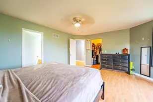 12 E Meadow Dr, Cortland, IL 60112 - Photo 40