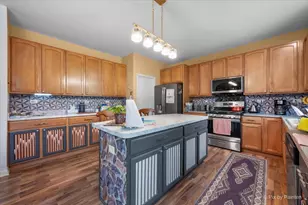 730 Charismatic Dr, Oswego, IL 60543 - Photo 12