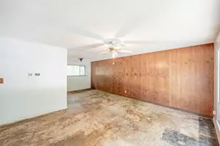 7207 Catalpa Ave, Woodridge, IL 60517 - Photo 2