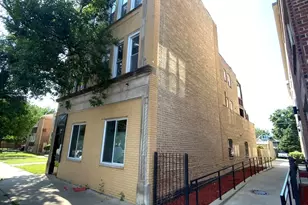5511 W Diversey Ave, Chicago, IL 60639 - Photo 2