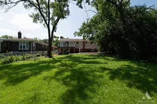 9050 W 93rd St, Hickory Hills, IL 60457 - Photo 26