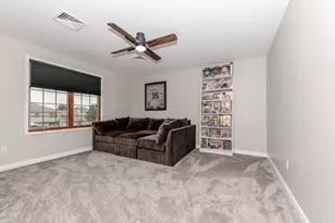 732 Edgewater Dr, Morris, IL 60450 - Photo 28