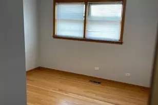 4570 N Narragansett Ave, Harwood Heights, IL 60706 - Photo 14