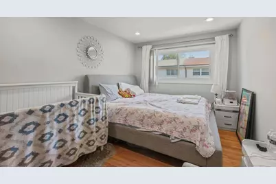 8914 Robin Drive #B, Des Plaines, IL 60016 - Photo 14