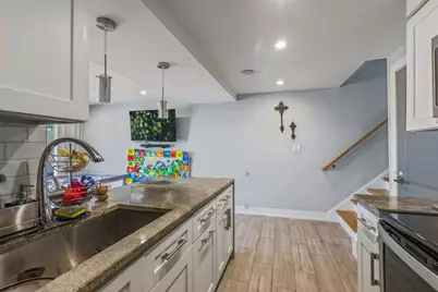 8914 Robin Drive #B, Des Plaines, IL 60016 - Photo 4